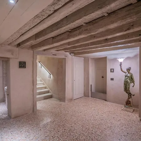 Corte Rubbi 9 Canal View -dimora Italia -